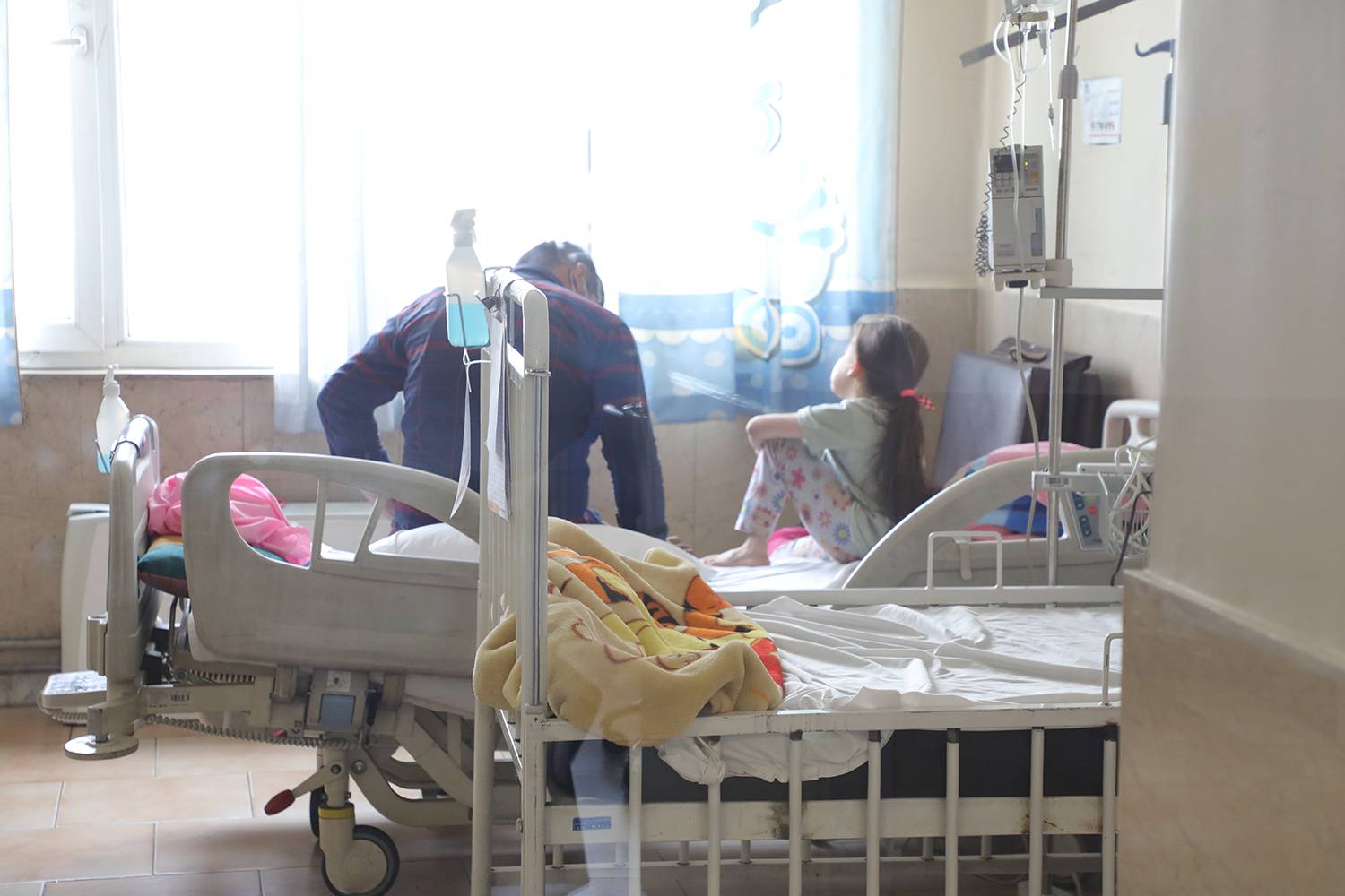 بخشی از ظرفیت بیمارستان فوق تخصصی کودکان به علت کمبود پرستار تعطیل است بخشی از ظرفیت بیمارستان فوق تخصصی کودکان به علت کمبود پرستار تعطیل است